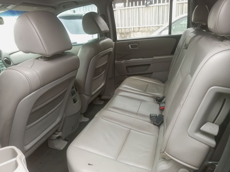 Thumbnail 4 of 2010 Honda Pilot